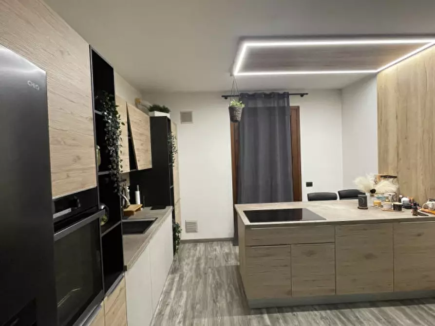 Immagine 3 di Appartamento in vendita  in Via San Martino a Padova