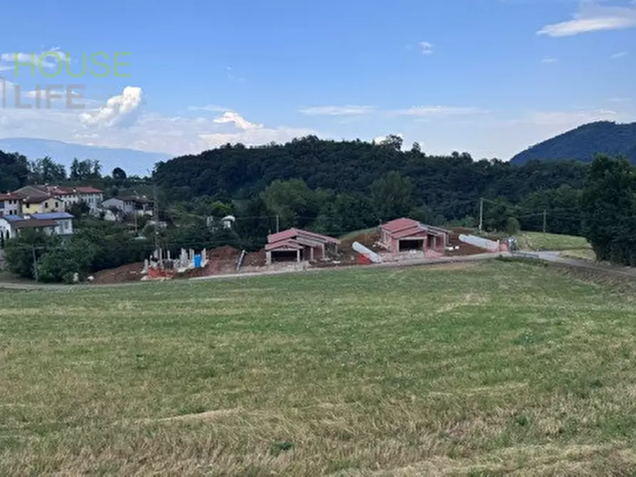 Immagine 2 di Casa indipendente in vendita  in via Battistini a Monte Di Malo