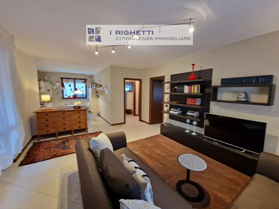 Immagine 1 di Appartamento in vendita  in VIA PITAGORA a Verona