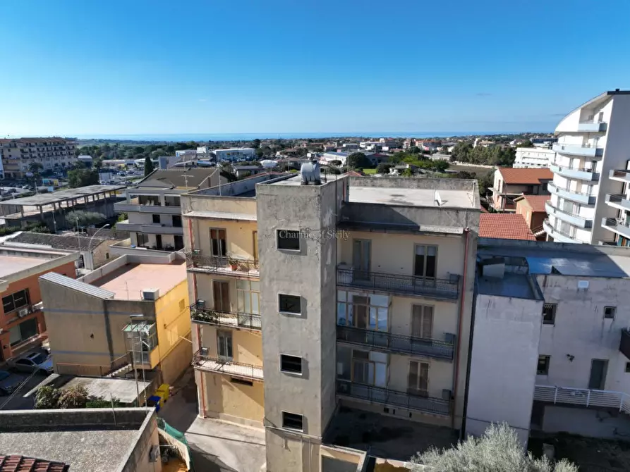 Immagine 37 di Appartamento in vendita  in Via Resistenza Partigiana a Modica