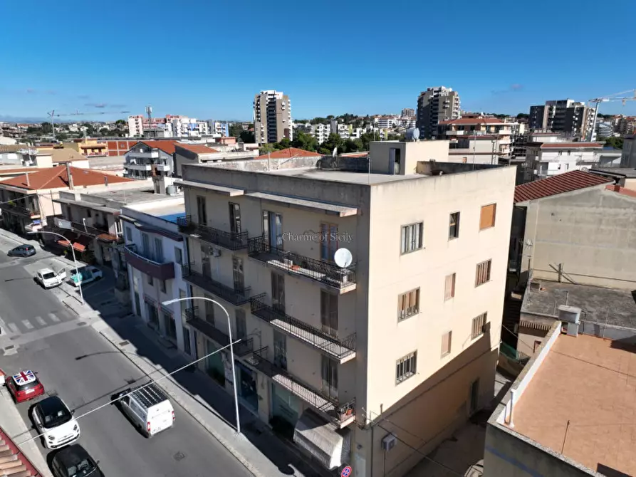 Immagine 39 di Appartamento in vendita  in Via Resistenza Partigiana a Modica