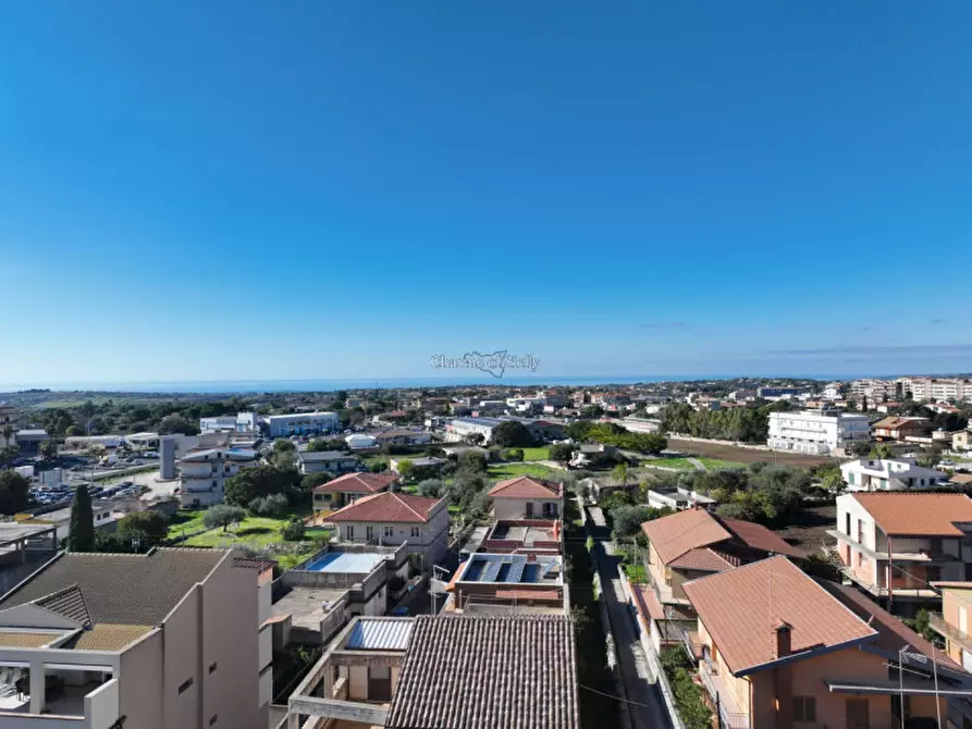 Immagine 42 di Appartamento in vendita  in Via Resistenza Partigiana a Modica