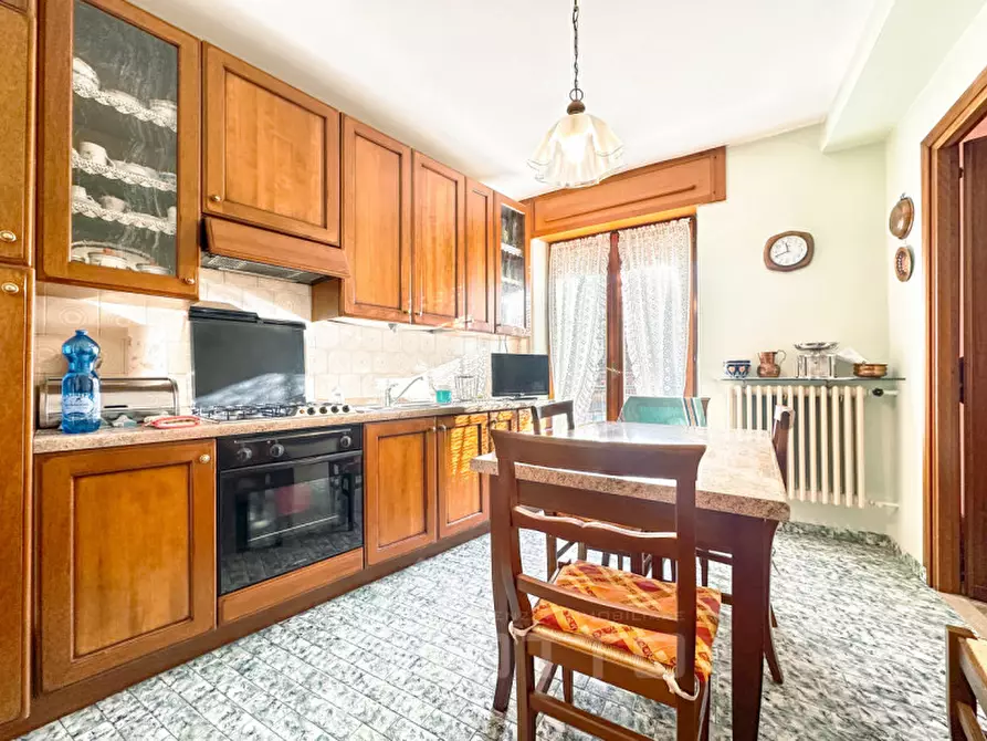 Immagine 13 di Casa bifamiliare in vendita  in Piazza Camillo Benso Conte di Cavour, 8 a Romagnano Sesia