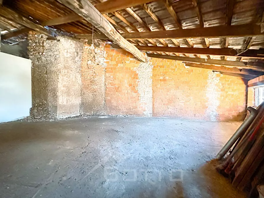 Immagine 15 di Casa bifamiliare in vendita  in Piazza Camillo Benso Conte di Cavour, 8 a Romagnano Sesia