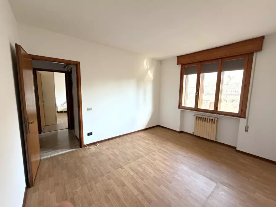 Immagine 8 di Appartamento in vendita  a Rovigo
