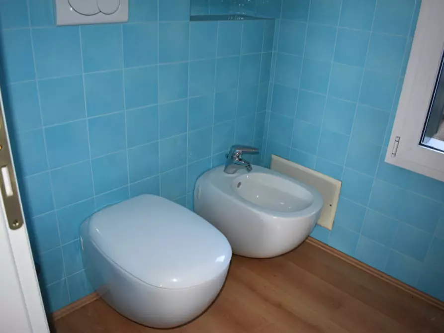 Immagine 27 di Villa in vendita  a Padova