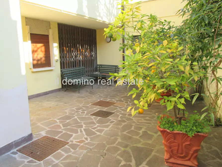 Immagine 47 di Villa in vendita  in Via Aosta a Padova