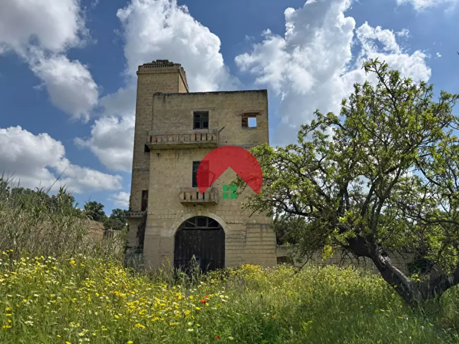 Immagine 1 di Villa in vendita  in Contrada le piane a Matera