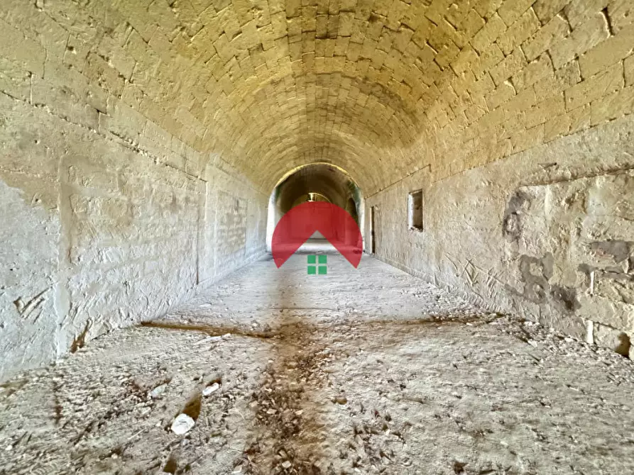 Immagine 2 di Villa in vendita  in Contrada le piane a Matera