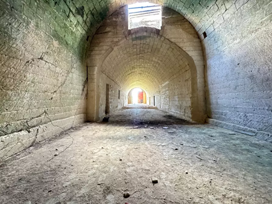 Immagine 3 di Villa in vendita  a Matera