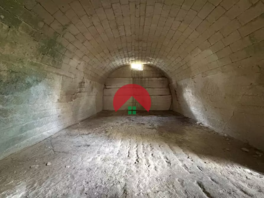 Immagine 5 di Villa in vendita  in Contrada le piane a Matera