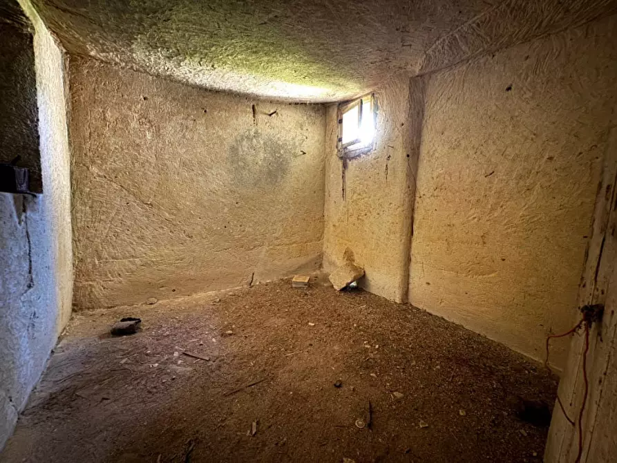 Immagine 5 di Villa in vendita  a Matera