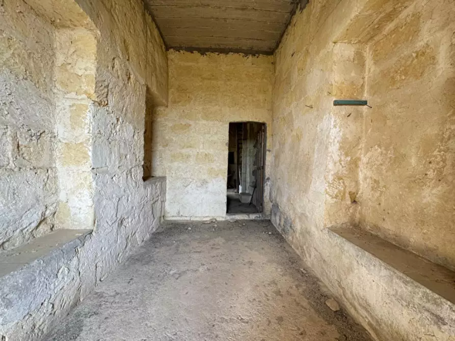 Immagine 16 di Villa in vendita  a Matera