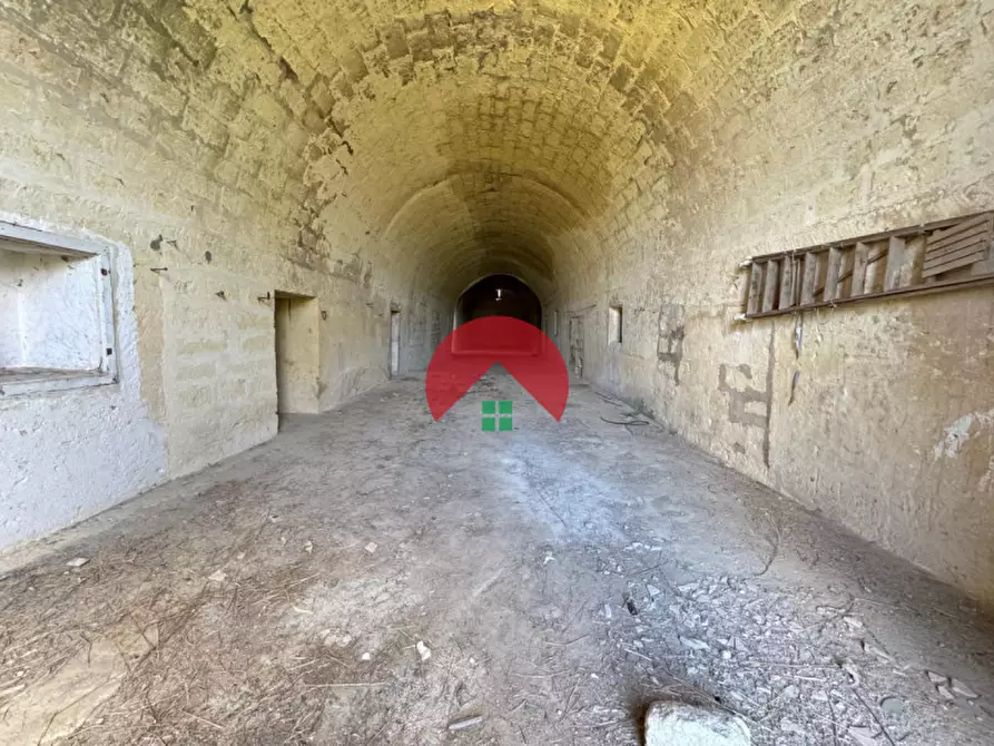 Immagine 26 di Villa in vendita  in Contrada le piane a Matera