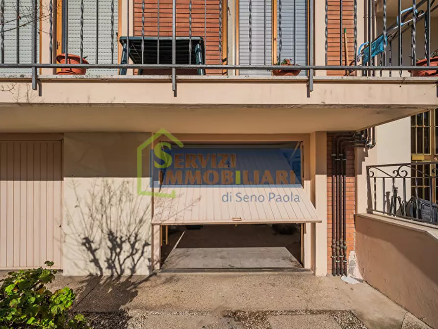 Immagine 18 di Appartamento in vendita  a Rovigo