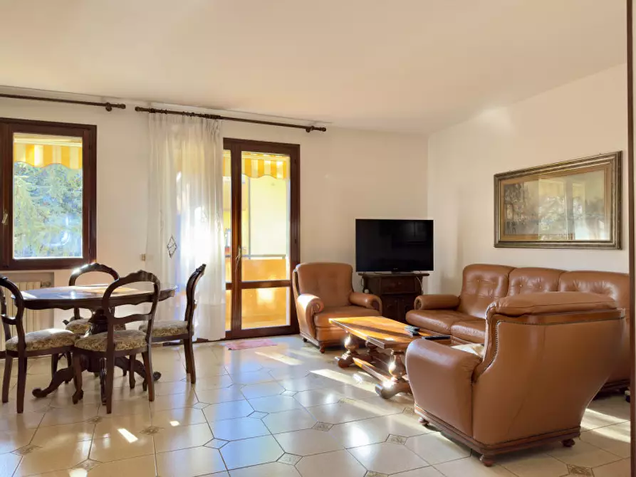 Immagine 2 di Appartamento in vendita  in Via Armando Diaz a Selvazzano Dentro