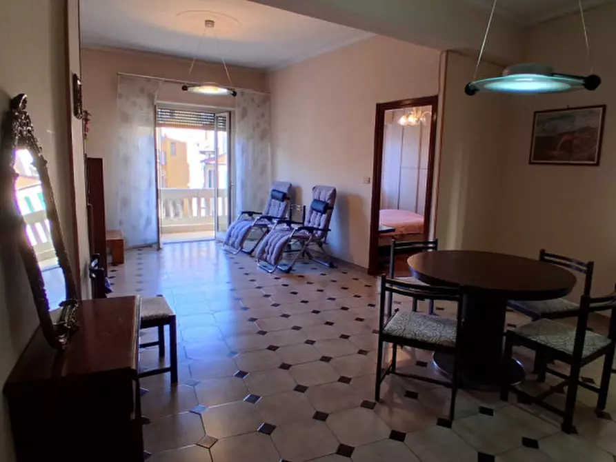 Immagine 3 di Appartamento in vendita  in Via Fiume a San Remo