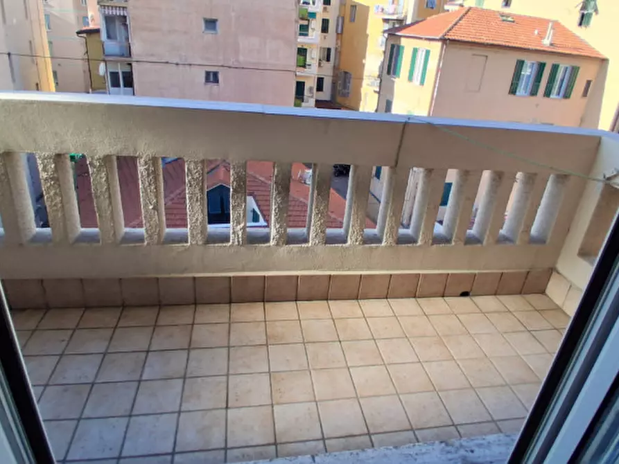 Immagine 4 di Appartamento in vendita  in Via Fiume a San Remo
