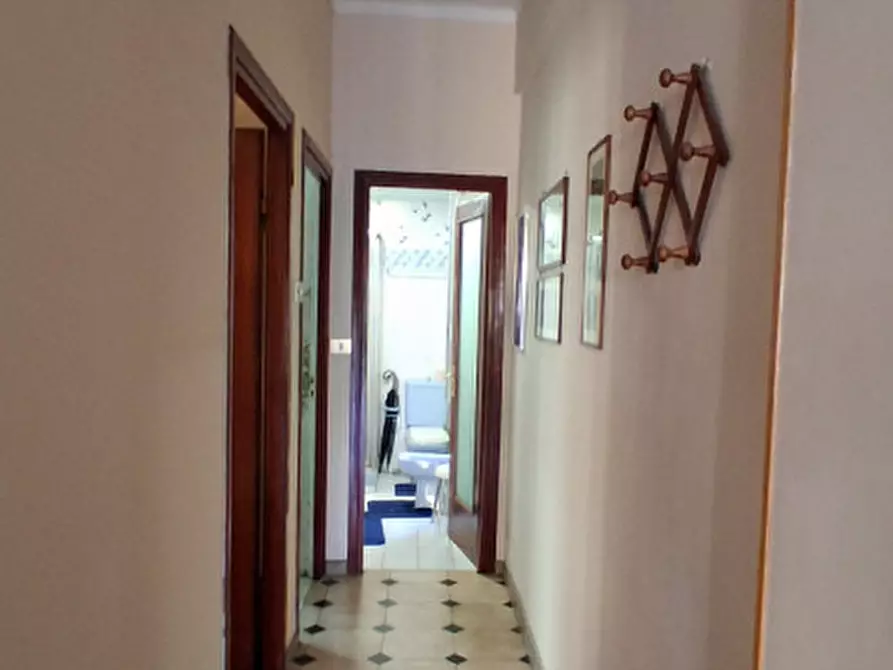 Immagine 10 di Appartamento in vendita  in Via Fiume a San Remo