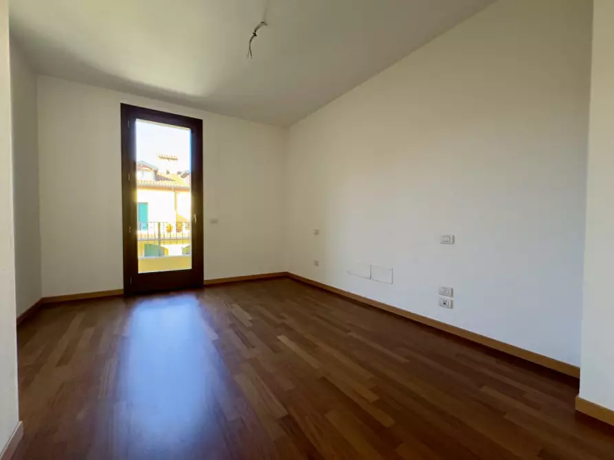 Immagine 13 di Villetta a schiera in affitto  in Via Risorgimento a Selvazzano Dentro