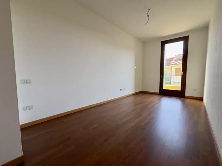 Immagine 15 di Villetta a schiera in affitto  in Via Risorgimento a Selvazzano Dentro