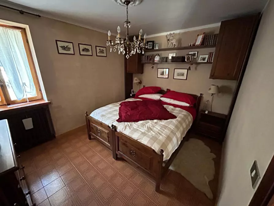 Immagine 11 di Appartamento in vendita  in Frazione Quincod a Challand-Saint-Anselme