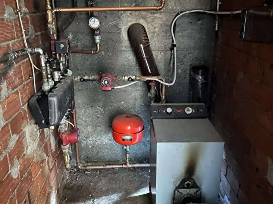 Immagine 26 di Appartamento in vendita  in Frazione Quincod a Challand-Saint-Anselme