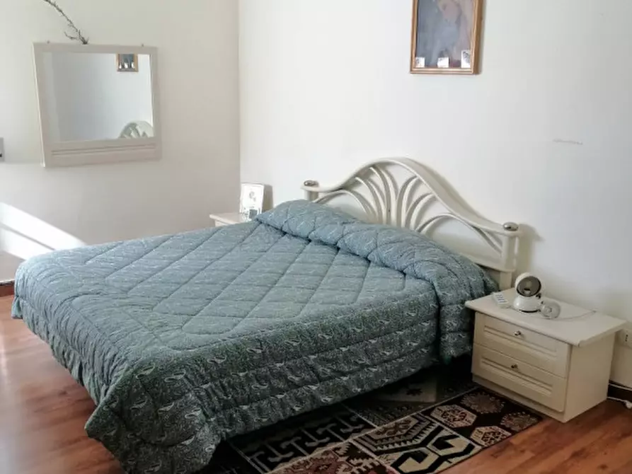 Immagine 9 di Villa in vendita  in Via Enrico Menghini a Nepi