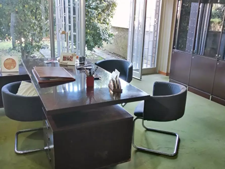 Immagine 13 di Villa in vendita  in Via Enrico Menghini a Nepi