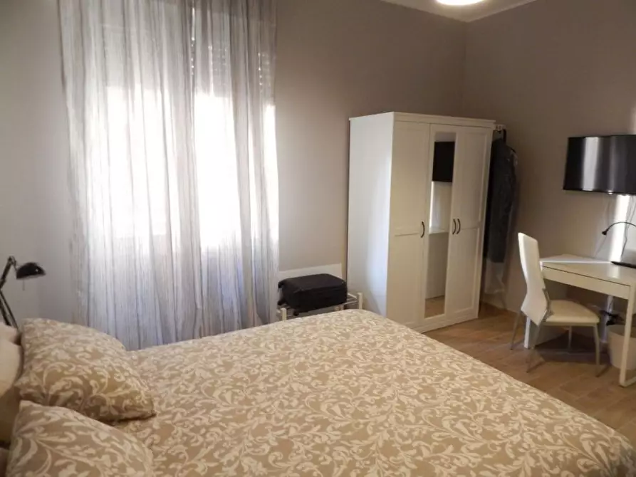 Immagine 13 di Appartamento in affitto  in Via Edoardo Ughi, 6 a Parma