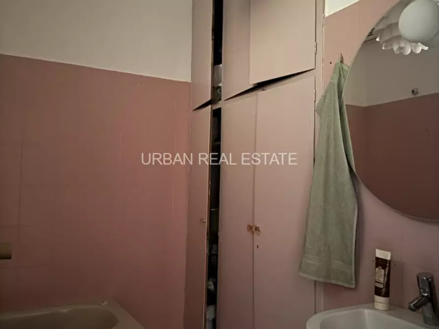 Immagine 10 di Appartamento in affitto  in Via Ugo Foscolo 40 a Trieste