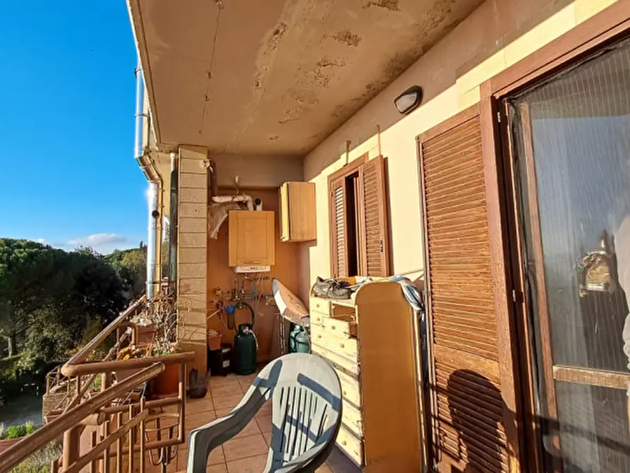 Immagine 23 di Appartamento in vendita  a Passignano Sul Trasimeno