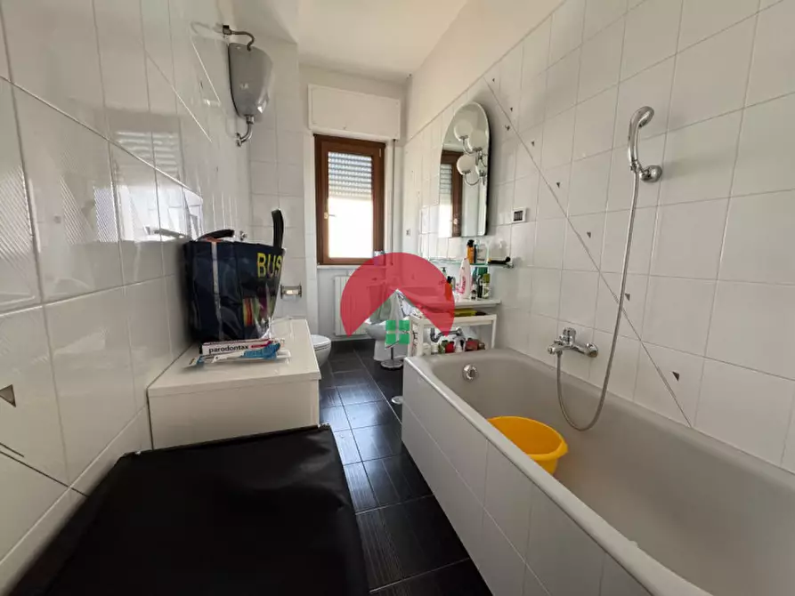 Immagine 14 di Appartamento in vendita  in via mirabene a Matera