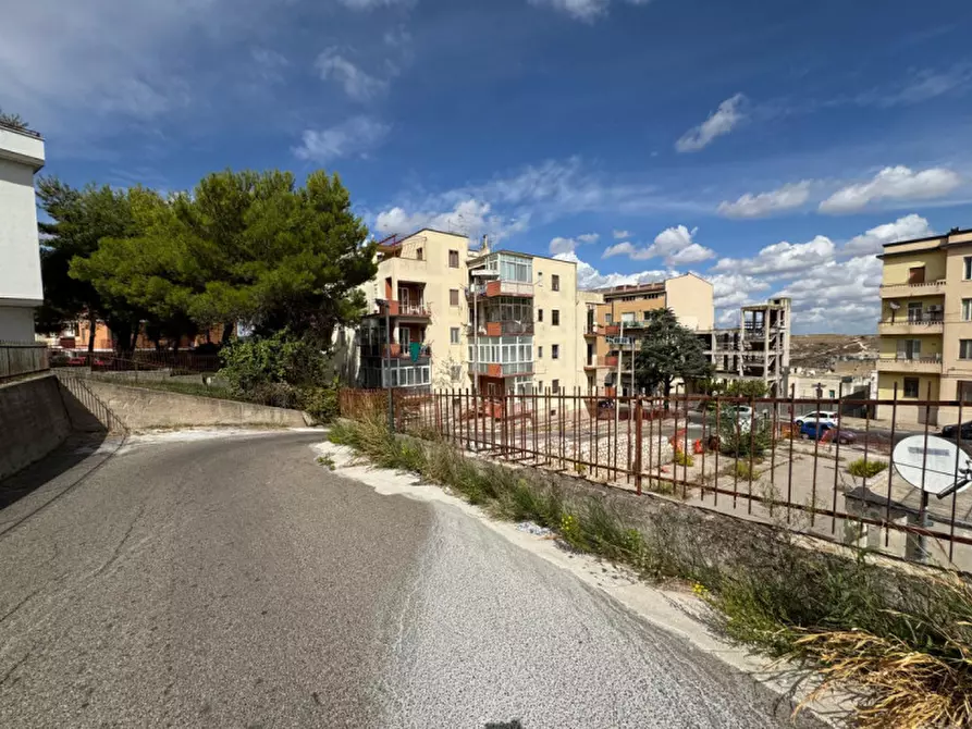 Immagine 25 di Appartamento in vendita  a Matera
