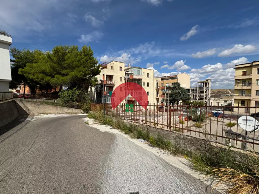 Immagine 25 di Appartamento in vendita  in via mirabene a Matera