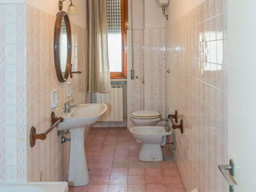 Immagine 7 di Appartamento in vendita  in Via Boccaccio a Montevarchi