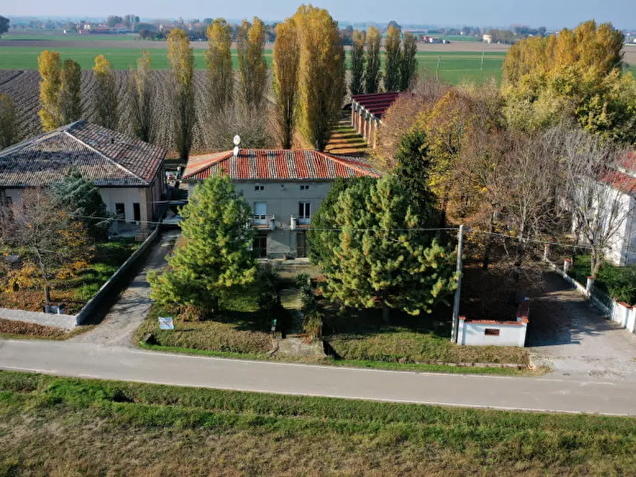 Immagine 4 di Terreno in vendita  in Strada Chiesa di Castelnovo 20 a Parma