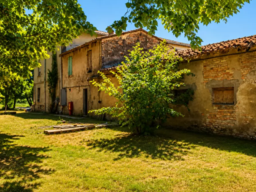 Immagine 7 di Casa bifamiliare in vendita  in Strada Chiesa di Castelnovo 20 a Parma