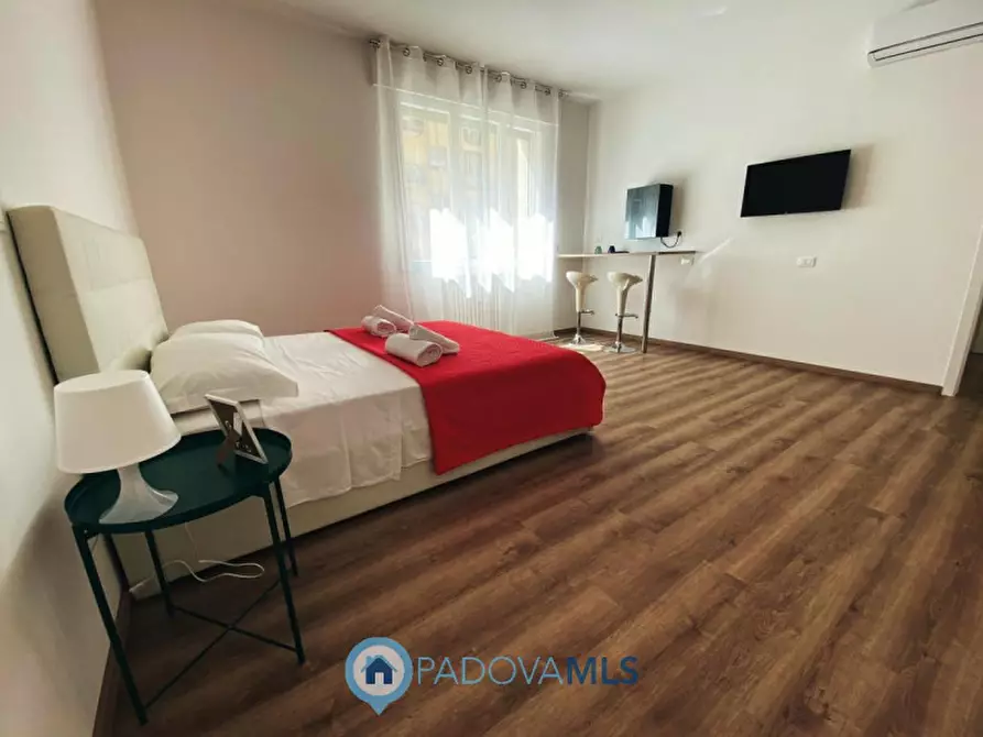 Immagine 18 di Appartamento in vendita  in piazzale della stazione a Padova