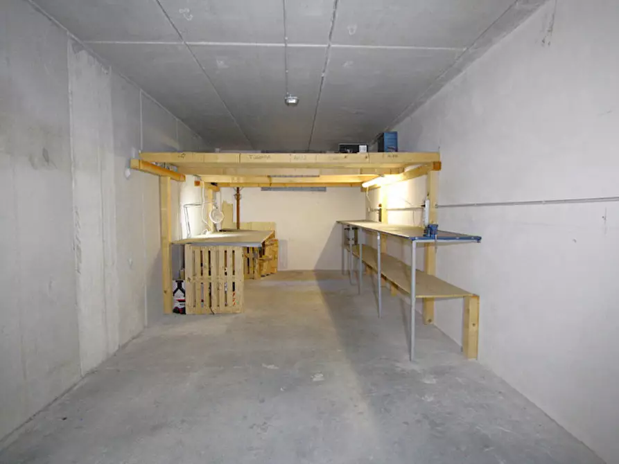 Immagine 8 di Garage in vendita  in Via Ungaretti a Gallipoli