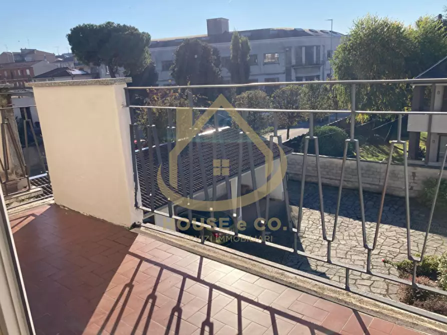 Immagine 33 di Appartamento in vendita  in VIALE DEI MILLE a Vigevano