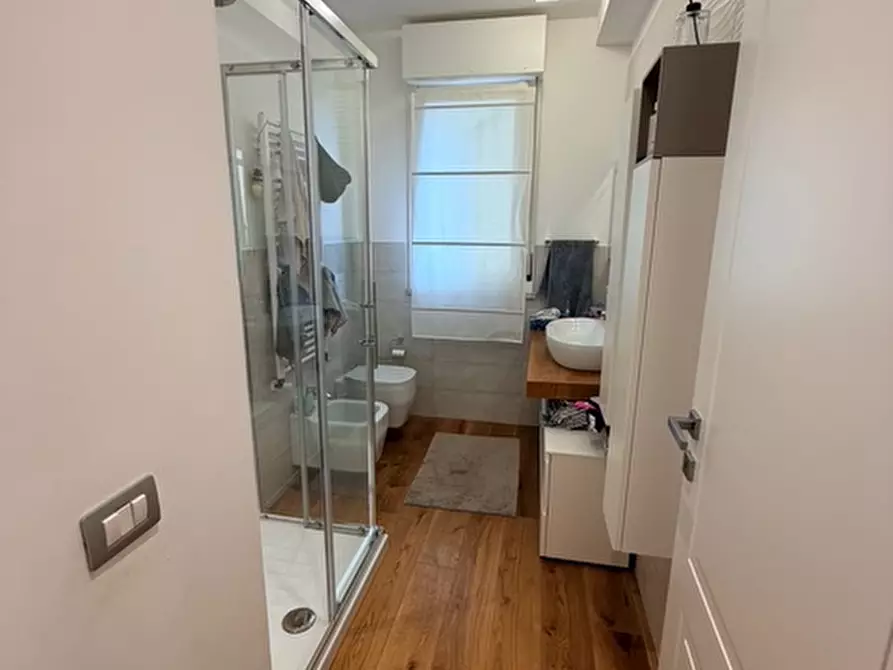 Immagine 14 di Appartamento in vendita  a Senigallia