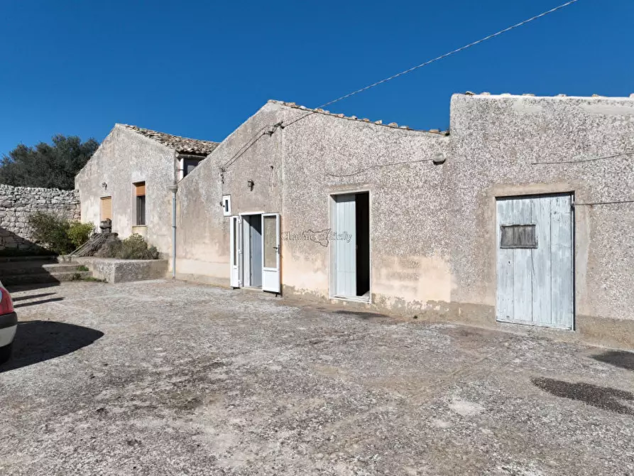 Immagine 20 di Casa indipendente in vendita  in Via Catanzaro Pizzilli a Modica