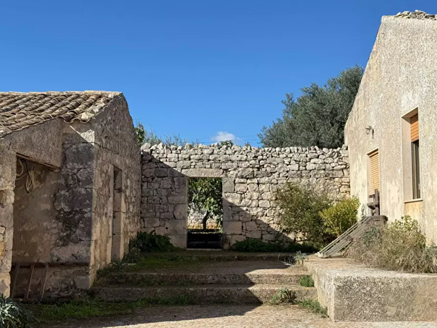 Immagine 40 di Casa indipendente in vendita  in Via Catanzaro Pizzilli a Modica