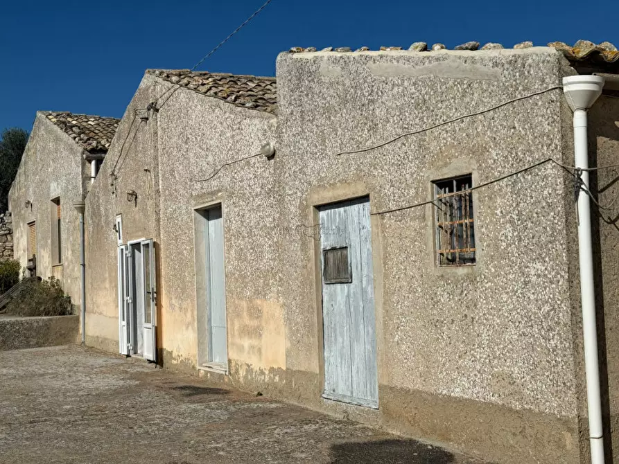 Immagine 43 di Casa indipendente in vendita  in Via Catanzaro Pizzilli a Modica