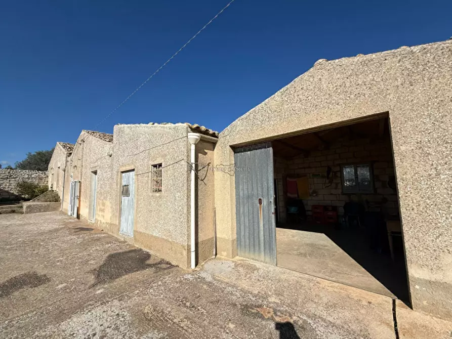 Immagine 48 di Casa indipendente in vendita  in Via Catanzaro Pizzilli a Modica