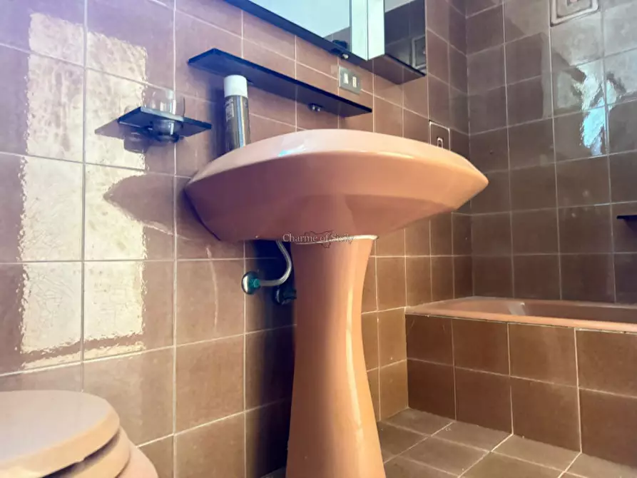 Immagine 50 di Casa indipendente in vendita  in Via Catanzaro Pizzilli a Modica