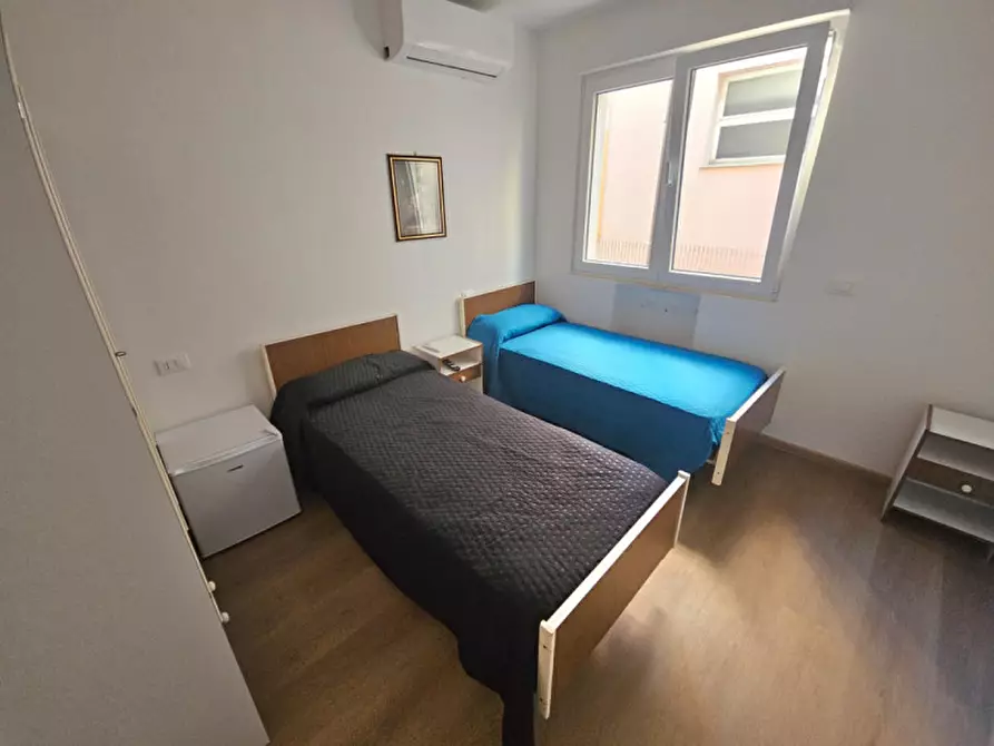 Immagine 15 di Appartamento in vendita  in viale palotta11 a Rimini