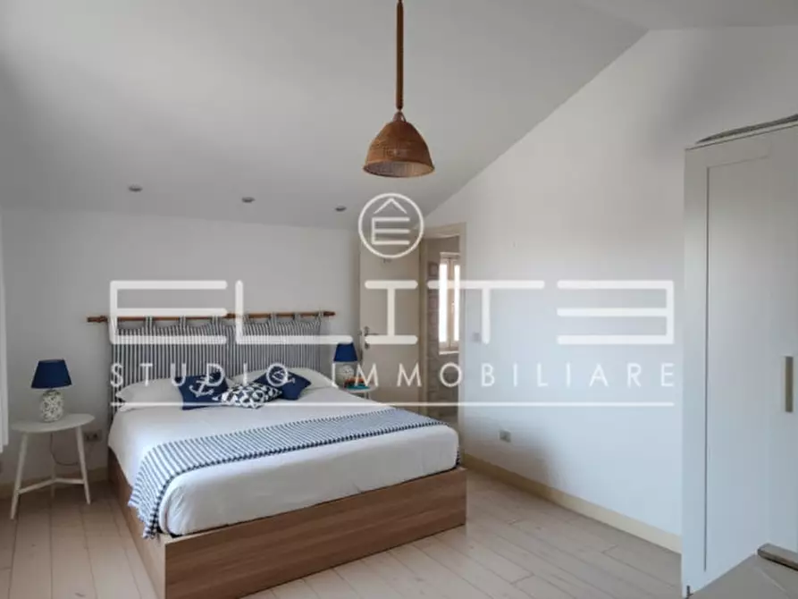 Immagine 2 di Villetta a schiera in vendita  in VIA IV NOVEMBRE a Numana