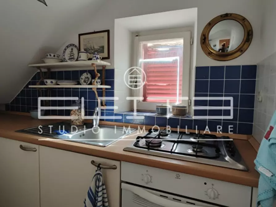 Immagine 3 di Villetta a schiera in vendita  in VIA IV NOVEMBRE a Numana